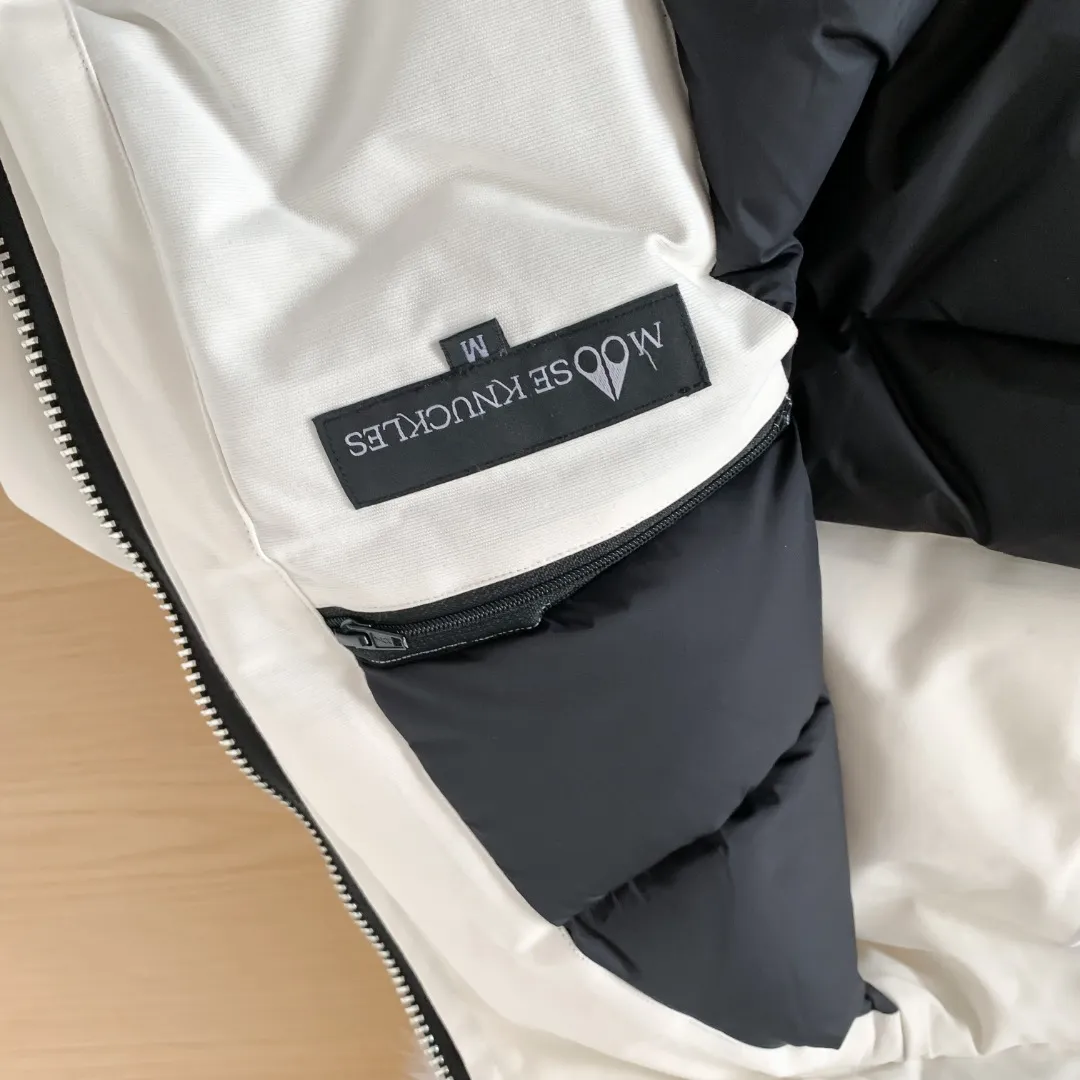 ：Y 117 ：Black Red Cream White 🇨🇦Moose knuckles/ 03/ ： / （ ） Moose knuckles . 2007 🇨🇦 ！ Premium ， 。 ， -15000 ！ ，LOGO ✂️. ！ . ！ MONCLER/ Canada Goose/ ，Moose knuckles 2019 …… ✂️ 90% ， ！ ✂️ ， ! ✂️ YKK， ， ！ ✂️ ， . ！ ✂️ 3D ， ⚠️Size:xs-xl